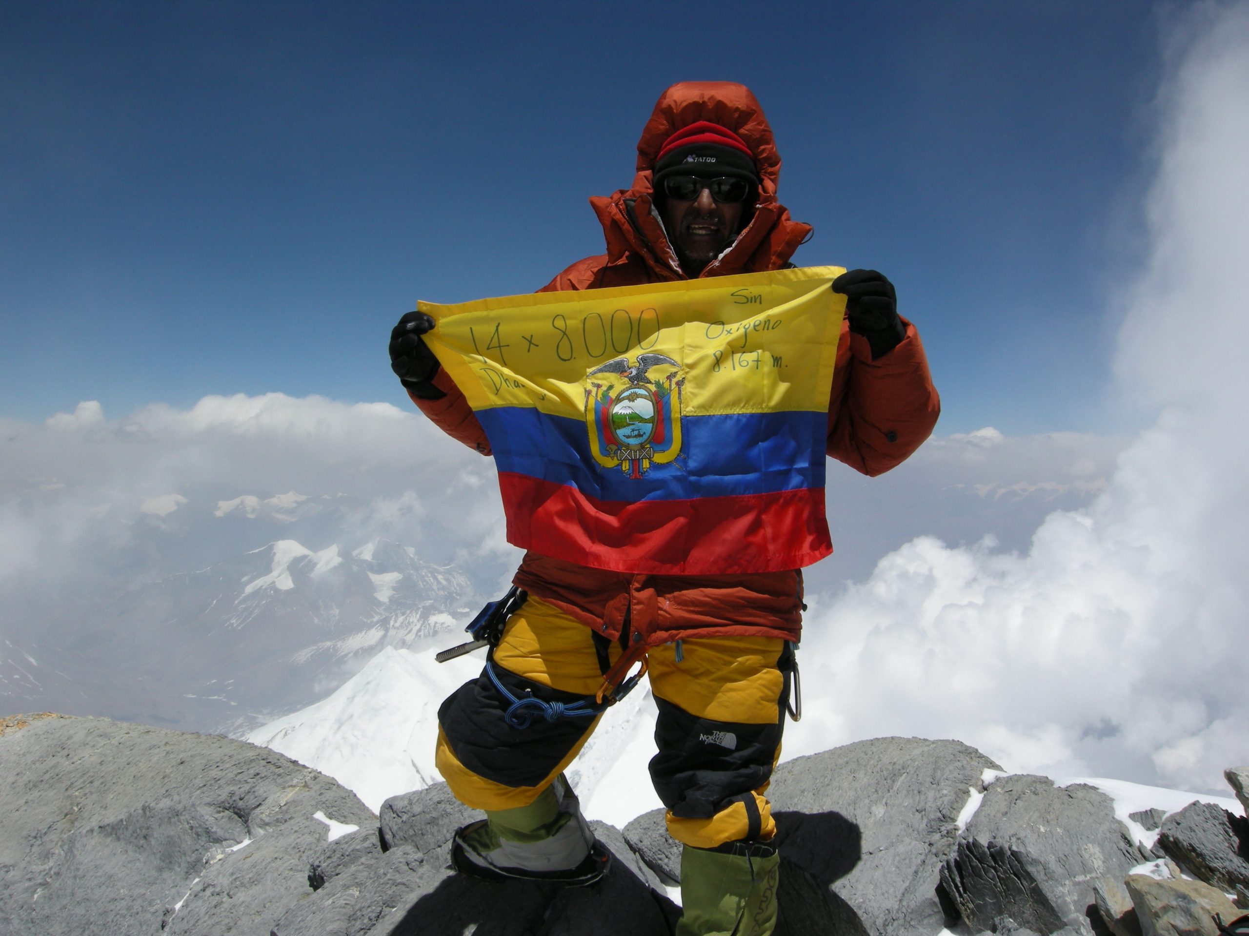 Biografía Iván Vallejo